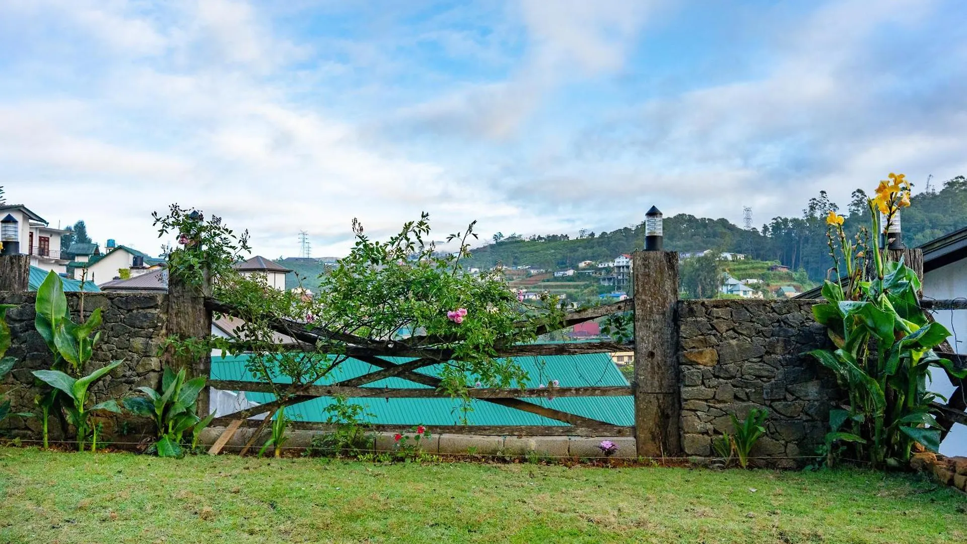 Villa Grand Mellow Nuwara Eliya